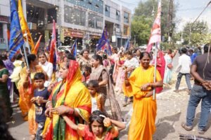 खाटू श्याम जन्मोत्सव पर निकाली चतुर्थ पैदल भव्य निशान यात्रा