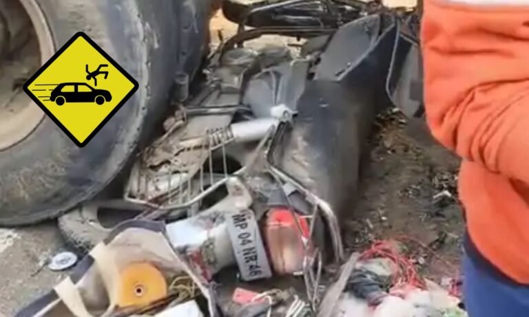 Raisen Road Accident