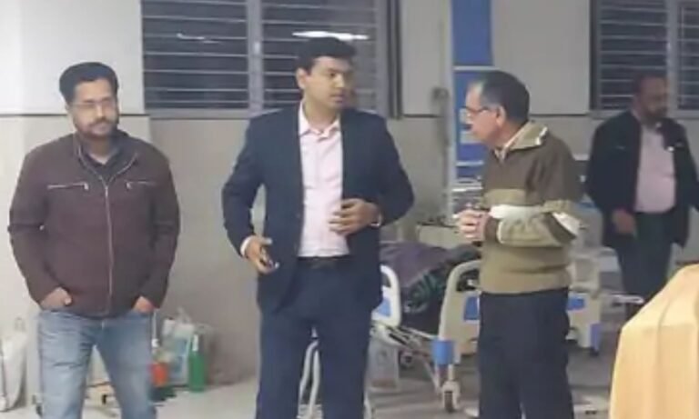 Collector Inspects Raisen Hospital After Cockroaches And Insects Are Found