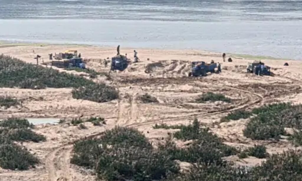 MP Illegal Sand Mining
