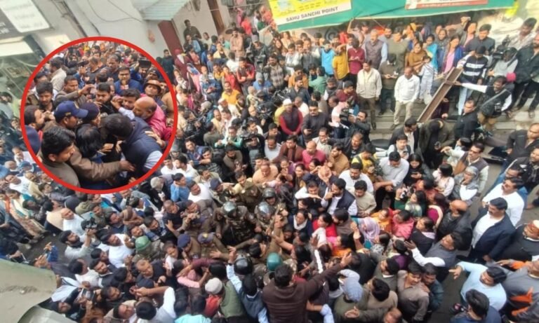 Congress Protest on Indore Over Toxic Water