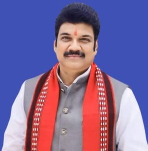 Minister Govind Singh Rajput