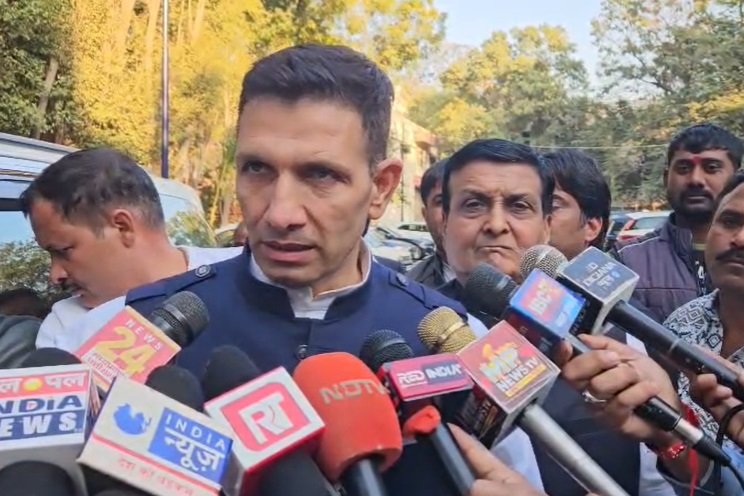 BHOPAL POLITICAL NEWS : एमपी में सियासत गरमाई, जीतू पटवारी बोले किसान खुद को ठगा हुआ महसूस कर रहा है