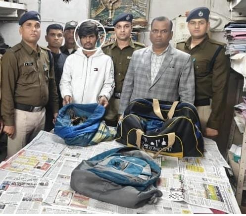 Bhopal Crime Update : भोपाल रेलवे स्टेशन पर वन्यजीव तस्करी का भंडाफोड़, 311 जीवित कछुए बरामद