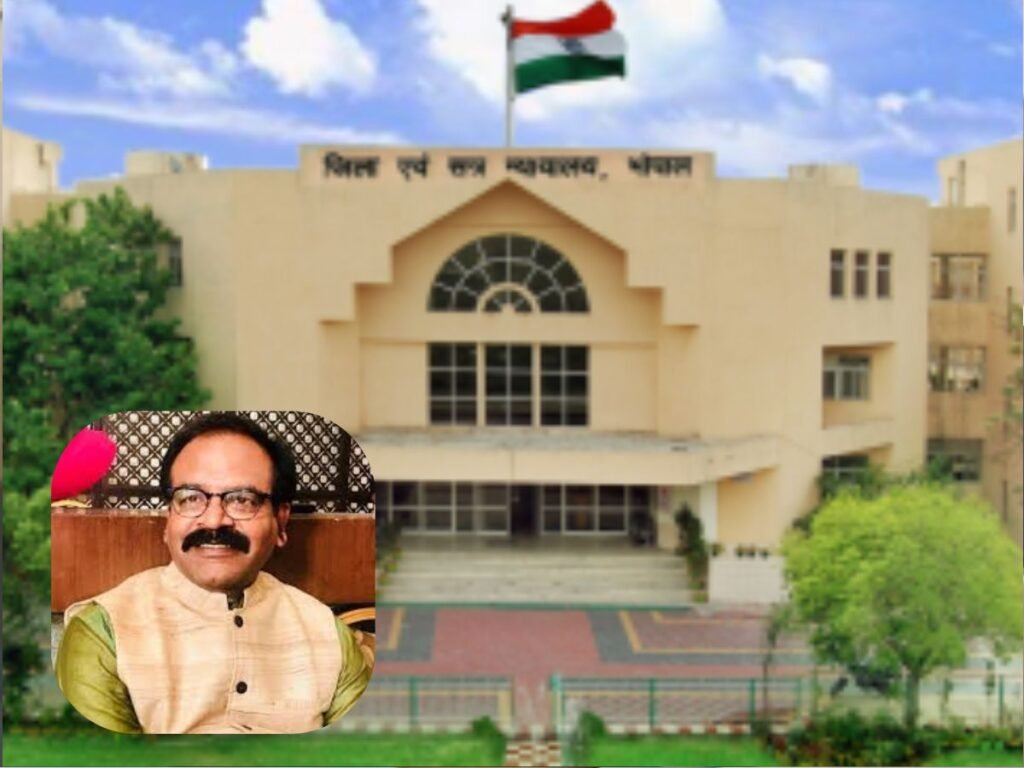 Bhopal court lawyer attack