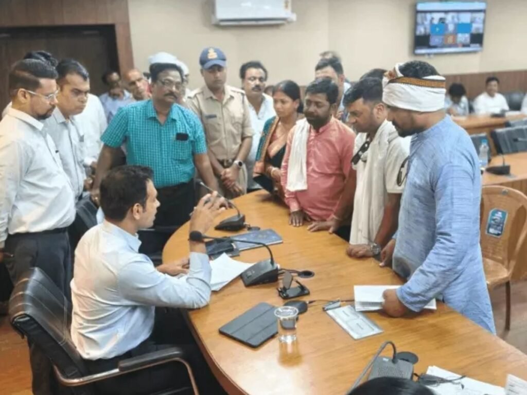 Betul farmers protest