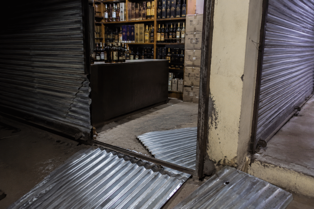 Liquor Shop Theft